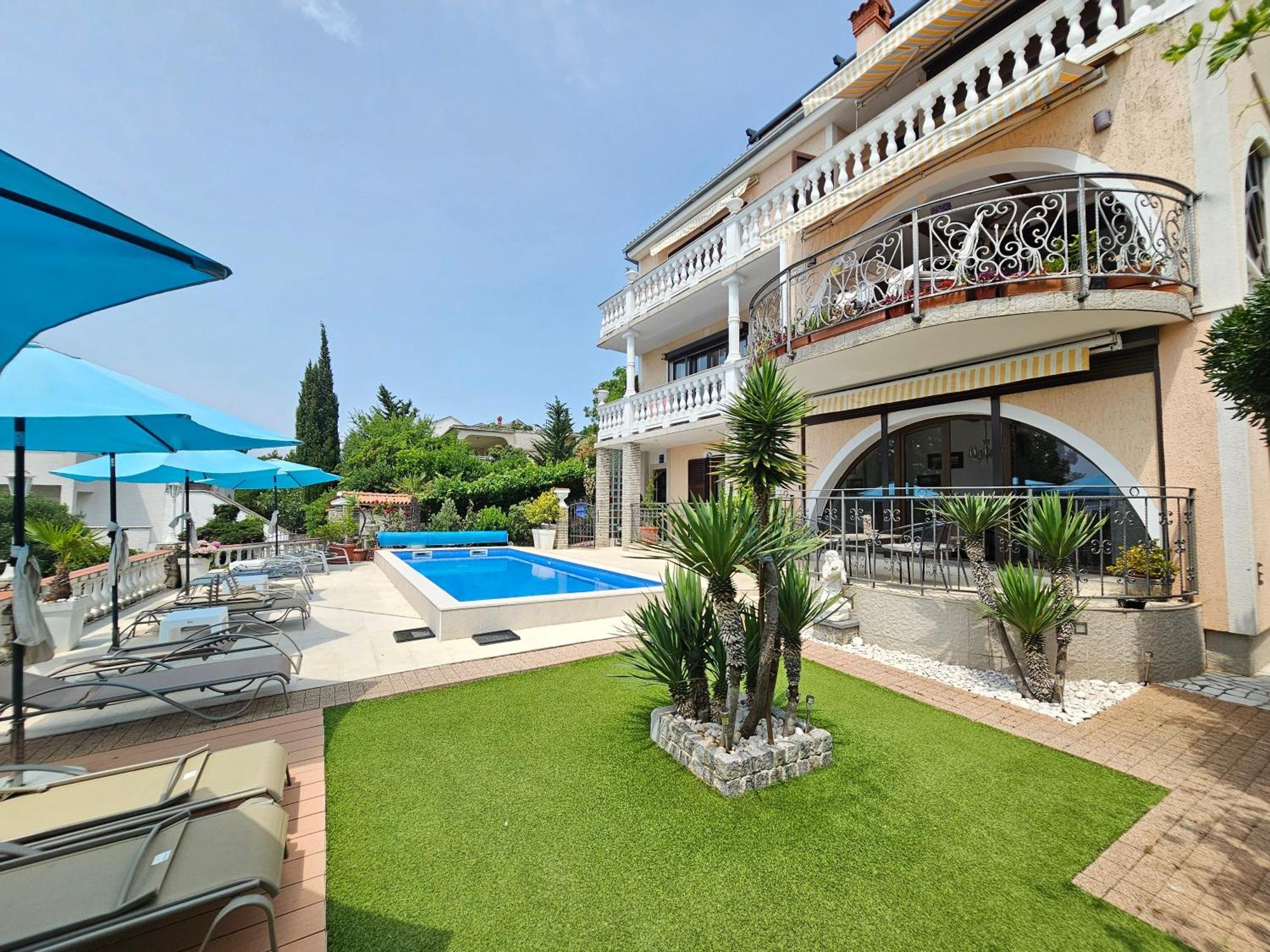 Apartments Villa Vera Нови Винодолски Екстериор снимка
